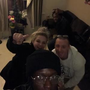 Meet your Posher, Cesar